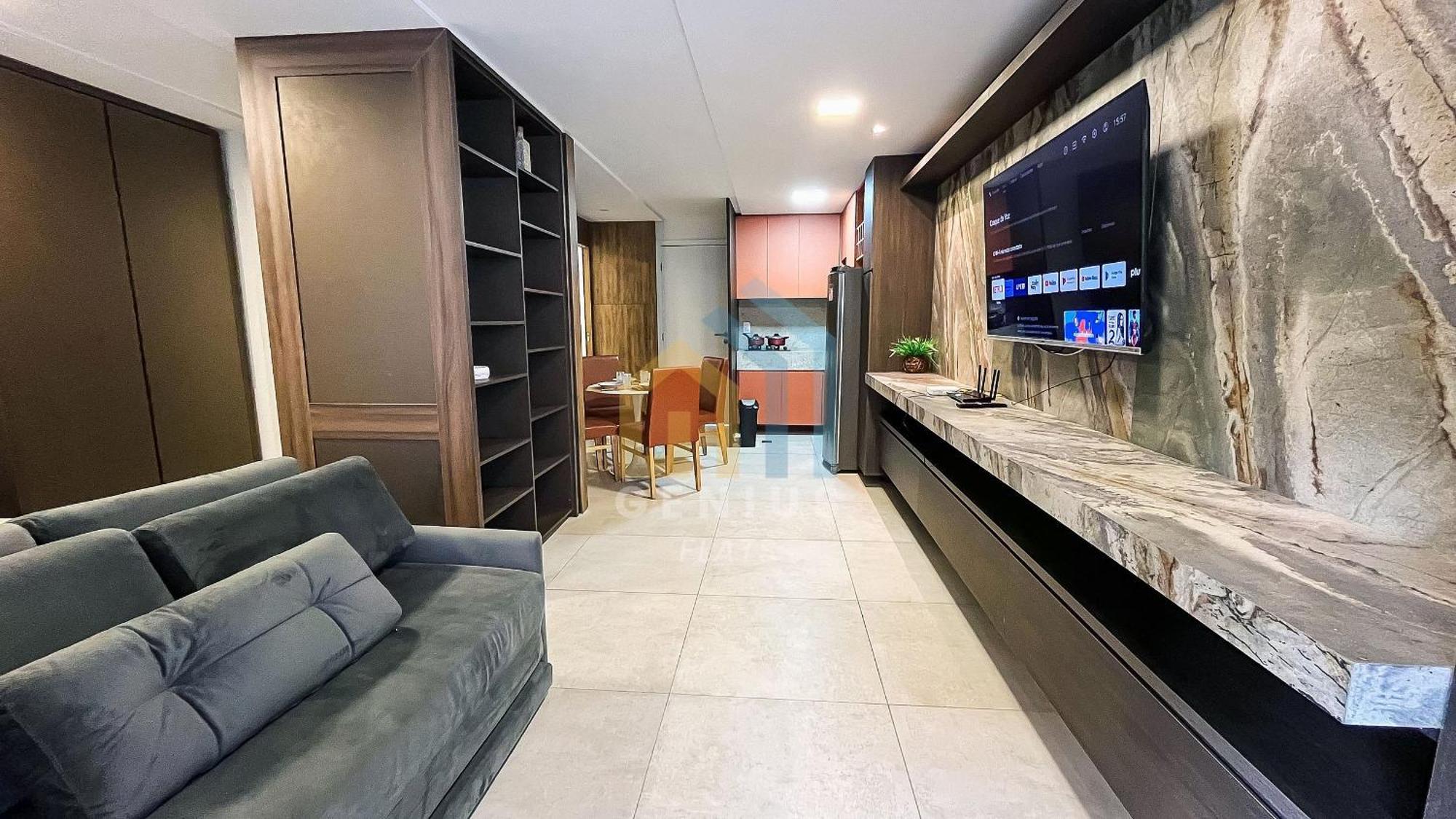 Apartamento de 1 Quarto com Varanda